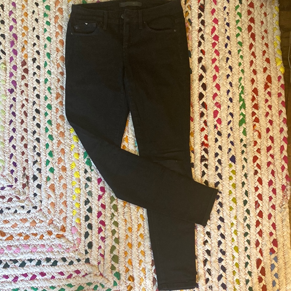 sassy black skinny jeans